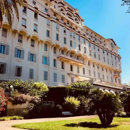Studio Palais De Provence * Канны